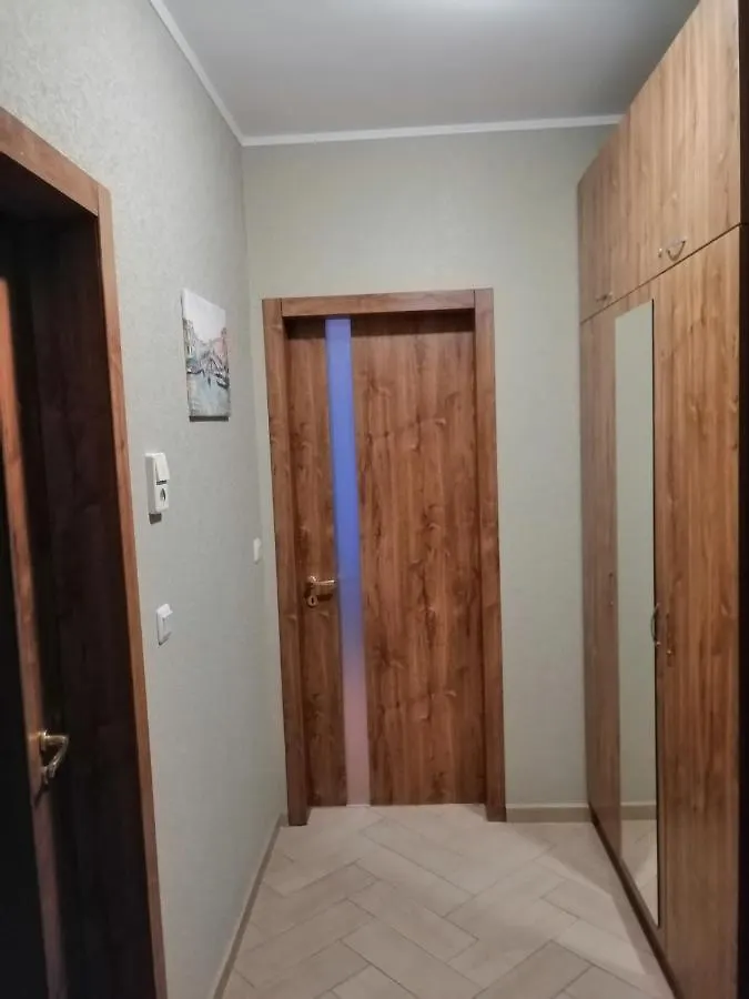 Niki Apartment 瓦爾納